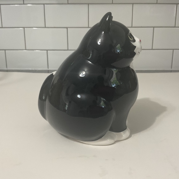 VTG Fat Tuxedo Cat Piggy Bank Ceramic Black and White Cat - Picture 4 of 7